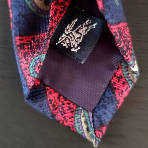 Vintage 90s Burberry Designer 100% Silk Geometric Paisley Red Blue Neck Tie - Picture 6 of 6